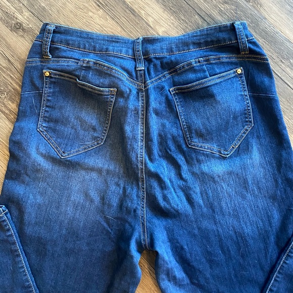 High Rise Skinny Jeans - Picture 2 of 4